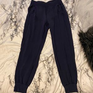 Lululemon joggers